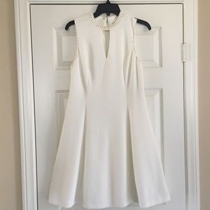 ‘guess’ white dress